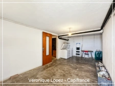 Bon-Encontre, maison située sur les hauteurs, 112 m² habitables, 4 pièces. Grand jardin. Cellier, garage, atelier. 