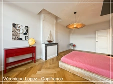 Agen, city center, superb 266 m² stone house, fully renovated, garden, swimming pool, workshop, 5-car garage