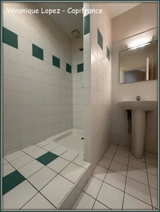 Agen, dans un quartier calme, maison de ville 115 m², 5 pièces principales, avec extérieur