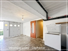 Bon-Encontre, maison située sur les hauteurs, 112 m² habitables, 4 pièces. Grand jardin. Cellier, garage, atelier. 