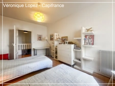  Agen coeur de ville, quartier Cathédrale, au calme dans une impasse, grand appartement de 161,70 m² Loi Carrez avec 7 pièces principales