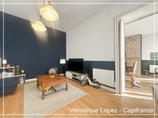 VILLENEUVE SUR LOT, hyper centre, bel appartement T4 avec balcon filant