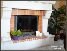 AGEN near the center, beautiful stone house with 7 rooms, veranda, swimming pool, dovecote, large garage on land of 3,951.00 m²
