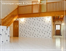 Bon-Encontre, maison mitoyenne de 106 m² habitables avec 3 chambres, cour, garage, parking