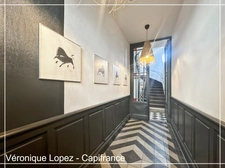 Agen, city center, superb 266 m² stone house, fully renovated, garden, swimming pool, workshop, 5-car garage