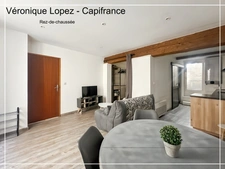 Agen centre, proche de la Mairie et des Jacobins, petit immeuble de 114 m² sur 3 niveaux composé de 3 appartements