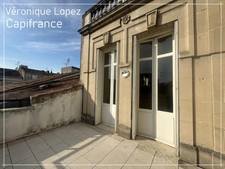 Agen, cœur de ville, appartement de charme T3 avec terrasse et parking