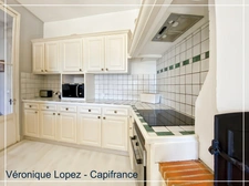 Agen hyper centre, emplacement privilégié sur le boulevard piéton et à deux pas du marché, superbe appartement traversant en duplex
