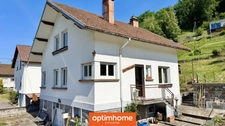 MAISON FAMILIALE 5 CHAMBRES – JARDIN 926 m² – IMPASSE AU CALME – HAUTES-VOSGES – PROCHE LAC ET COMMERCES