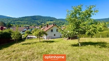 MAISON FAMILIALE 5 CHAMBRES – JARDIN 926 m² – IMPASSE AU CALME – HAUTES-VOSGES – PROCHE LAC ET COMMERCES