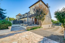 Christophe Michaudelle – CAPIFRANCE vous propose à Meaux : vivable de plain pied - DPE en D - 5 pièces - 155 m² - 3 chambres (4è chambre possible) - 2 pièces d'eau - sous sol total (100m²) - terrasse 