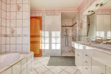 Christophe Michaudelle – CAPIFRANCE vous propose à Meaux : vivable de plain pied - DPE en D - 5 pièces - 155 m² - 3 chambres (4è chambre possible) - 2 pièces d'eau - sous sol total (100m²) - terrasse 