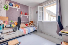 Christophe Michaudelle – EXLUSIVITE - CAPIFRANCE vous propose Nanteuil lès Meaux : Proche des commodités, maison de ville bien entretenue - 6 pièces - 5 chambres - 2 WC 