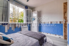 Christophe Michaudelle – CAPIFRANCE vous propose proche de Meaux, à Chauconin Neufmontiers : SOUS SOL TOTAL 90 m² - 6 pièces - 112 m² -  4 chambres (5ème possible) - 1 grand bureau - 2 pièces d'eau - 