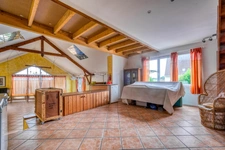 Christophe Michaudelle – EXCLUSIVITE - CAPIFRANCE vous propose proche de Meaux, à Chambry : Propriété 260 m² - ZONE UA - 10 pièces - 5 chambres - pièces d'eau - beau jardin plat et clos avec nombreux 