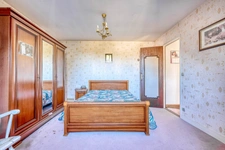 Christophe Michaudelle – CAPIFRANCE vous propose à Meaux : vivable de plain pied - DPE en D - 5 pièces - 155 m² - 3 chambres (4è chambre possible) - 2 pièces d'eau - sous sol total (100m²) - terrasse 