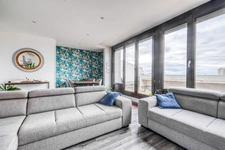 EXCLUSIVE, Christophe Michaudelle Capifrance offers you in MEAUX, 4-room apartment with its 2 terraces (65 m²) - 3 bedrooms - top floor - 1 parking space.