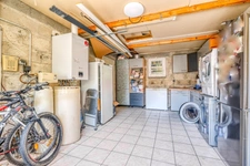 Christophe Michaudelle – CAPIFRANCE - vous propose à JUILLY : maison - 7 pièces - 175 m² - 5 chambres - grandes pièces de vie avec véranda - 2 pièces d'eau - dressing - buanderie - garage et stationne