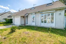Christophe Michaudelle – EXCLUSIVITE CAPIFRANCE - vous propose à MEAUX proche de toutes commodités à pied : maison - 6 pièces - 121 m² - 4 chambres (dont 2 au RDC et 1 suite parentale) - 2 pièces d'ea