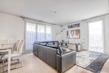 Christophe Michaudelle Capifrance, EXCLUSIVITÉ, vous propose à MEAUX, appartement récent (2018) 3 pièces 69 m² avec sa terrasse et sa place de stationnement.