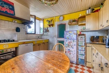 Christophe Michaudelle – EXCLUSIVITE - CAPIFRANCE vous propose proche de Meaux, à Chambry : Propriété 260 m² - ZONE UA - 10 pièces - 5 chambres - pièces d'eau - beau jardin plat et clos avec nombreux 