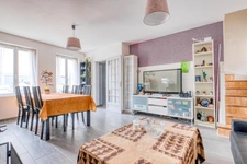 Christophe Michaudelle – EXLUSIVITE - CAPIFRANCE vous propose Nanteuil lès Meaux : Proche des commodités, maison de ville bien entretenue - 6 pièces - 5 chambres - 2 WC photo 2