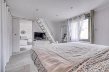Christophe Michaudelle – CAPIFRANCE vous propose proche de Meaux et de Saint Soupplets: 6 pièces - DPE en C - 141 m² -  3 chambres (dont 1 suite parentale, une 2de possible en RDC) - 3 pièces d'eau - 