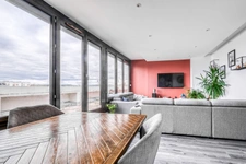 EXCLUSIVE, Christophe Michaudelle Capifrance offers you in MEAUX, 4-room apartment with its 2 terraces (65 m²) - 3 bedrooms - top floor - 1 parking space.