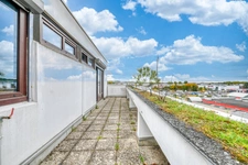 EXCLUSIVE, Christophe Michaudelle Capifrance offers you in MEAUX, 4-room apartment with its 2 terraces (65 m²) - 3 bedrooms - top floor - 1 parking space.