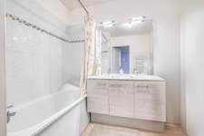 Christophe Michaudelle Capifrance, EXCLUSIVITÉ, vous propose à MEAUX, appartement récent (2018) 3 pièces 69 m² avec sa terrasse et sa place de stationnement.