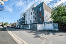 Christophe Michaudelle Capifrance, vous propose à MEAUX, appartement récent (2020) 2 pièces 50 m² avec son balcon et sa place de stationnement.