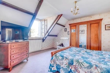 Christophe Michaudelle – CAPIFRANCE vous propose à Meaux : vivable de plain pied - DPE en D - 5 pièces - 155 m² - 3 chambres (4è chambre possible) - 2 pièces d'eau - sous sol total (100m²) - terrasse 