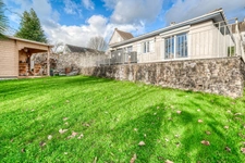 Christophe Michaudelle – CAPIFRANCE - vous propose proche de Saint Mard : maison indépendante - 4P - 85 m² - 2 chambres - 1 pièce d'eau - buanderie - 1 dépendance (54 m²) beau jardin