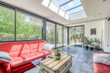Christophe Michaudelle – CAPIFRANCE - vous propose à JUILLY : maison - 7 pièces - 175 m² - 5 chambres - grandes pièces de vie avec véranda - 2 pièces d'eau - dressing - buanderie - garage et stationne