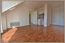Appartement à vendre 2 pièces 36m², garage, proche du VAL D'EUROPE (77) à CHANTELOUP EN BRIE