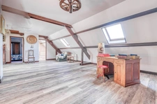 Christophe Michaudelle – CAPIFRANCE vous propose à Meaux : vivable de plain pied - DPE en D - 5 pièces - 155 m² - 3 chambres (4è chambre possible) - 2 pièces d'eau - sous sol total (100m²) - terrasse 