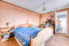 Christophe Michaudelle – EXCLUSIVITE - CAPIFRANCE vous propose proche de Meaux, à Chambry : Propriété 260 m² - ZONE UA - 10 pièces - 5 chambres - pièces d'eau - beau jardin plat et clos avec nombreux 