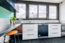 EXCLUSIVE, Christophe Michaudelle Capifrance offers you in MEAUX, 4-room apartment with its 2 terraces (65 m²) - 3 bedrooms - top floor - 1 parking space.