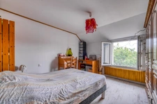 Christophe Michaudelle – EXCLUSIVITE - CAPIFRANCE vous propose proche de Meaux, à Chambry : Propriété 260 m² - ZONE UA - 10 pièces - 5 chambres - pièces d'eau - beau jardin plat et clos avec nombreux 