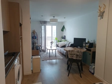 Saint-Ouen (93400) – T2 de 40 m² (résidence services), meublé, PMR, DPE B, balcon – 5e/6