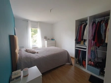 Maison familiale avec 4 chambres, jardin et vue dégagée – Edern (29)