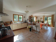 grande maison à vendre 8 pièces (6chambres) Berrien