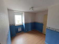 🏡 Maison familiale – Centre bourg de Laz – 108 m² habitables + potentiel - Visite virtuelle