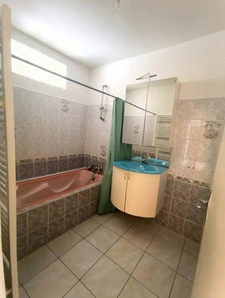 Appartement T4 avec garage, parking privé et visite virtuelle – Brest centre / Recouvrance