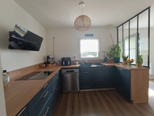 Maison familiale avec 4 chambres, jardin et vue dégagée – Edern (29)