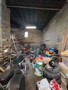 Ensemble immobilier mixte à vendre CARHAIX PLOUGUER (29)