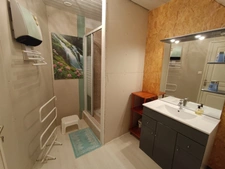 grande maison à vendre 8 pièces (6chambres) Berrien
