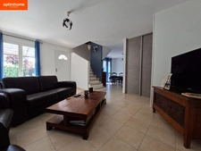 Maison de 107m² à vendre 5 pièces AUBAGNE (13)- 4 Chambres - 498 m² de terrain - Piscine