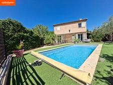 Maison de 107m² à vendre 5 pièces AUBAGNE (13)- 4 Chambres - 498 m² de terrain - Piscine