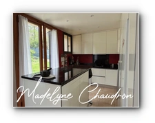 Maison Lardy Bourg – 3 chambres, sans travaux, terrasse sans vis-à-vis, garage et stationnements. (91)